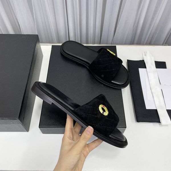 classic slippers designer ccity fashion channel women flip flop slippers slide summer leisure sandals x631, Black
classic slippers designer ccity fashion channel women flip flop slippers slide summer leisure sandals x631, Black