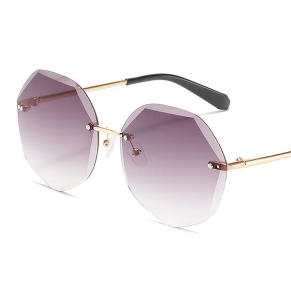 xaybzc 2023 fashion tea gradient sunglasses women ocean water cut trimmed lens metal temples sun glasses female uv400, White;black
xaybzc 2023 fashion tea gradient sunglasses women ocean water cut trimmed lens metal temples sun glasses female uv400, White;black