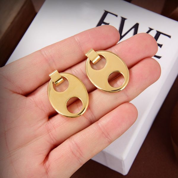 solid color loews earrings designer womens gold heart stud earrings gift for girlfriend and wife wedding party loewe jewelry, Golden;silver
solid color loews earrings designer womens gold heart stud earrings gift for girlfriend and wife wedding party loewe jewelry, Golden;silver
