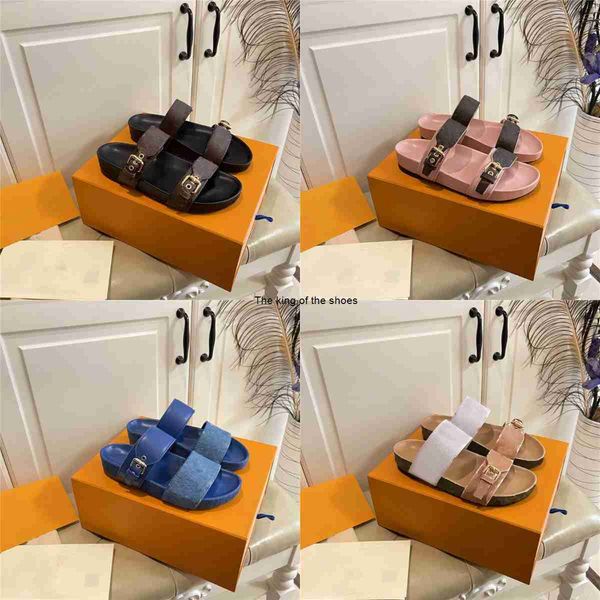 2021 designers bom dia flat mule 1a3r5m womens sandal cool effortlessly stylish slippers 2 straps adjusted gold buckles summer slides with, Black
2021 designers bom dia flat mule 1a3r5m womens sandal cool effortlessly stylish slippers 2 straps adjusted gold buckles summer slides with, Black
