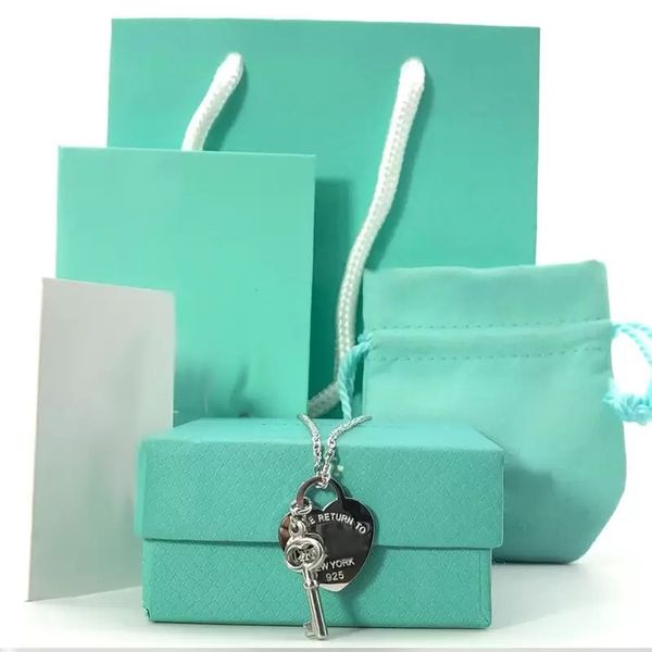 key heart necklace womens designer jewelry 19mm couple pendant blue love jewelry on neck valentine day gift for girlfriend return tif blue b, Silver
key heart necklace womens designer jewelry 19mm couple pendant blue love jewelry on neck valentine day gift for girlfriend return tif blue b, Silver