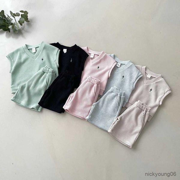 clothing sets fashion children boy girl set sleeveless v-neck vest and elastic waist shorts bottom 2pcs sportswear outfits tracksuit, White
clothing sets fashion children boy girl set sleeveless v-neck vest and elastic waist shorts bottom 2pcs sportswear outfits tracksuit, White