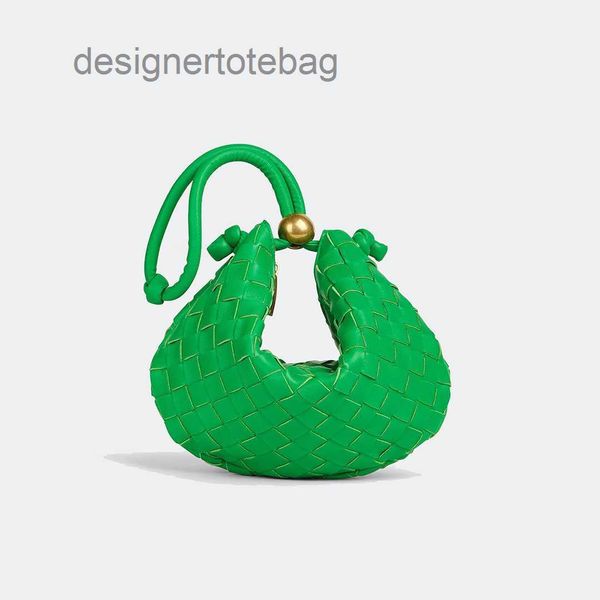 bottegas turn pouch bag fashion designer woman bag women shoulder bag handbag purse woven genuine leather cross body chain high grade qualit
bottegas turn pouch bag fashion designer woman bag women shoulder bag handbag purse woven genuine leather cross body chain high grade qualit