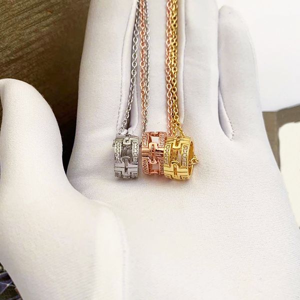 fashion womens choker necklace designer jewelry luxury diamond jewellery platinum rose gold chain white black shell spring pendant necklaces, Silver
fashion womens choker necklace designer jewelry luxury diamond jewellery platinum rose gold chain white black shell spring pendant necklaces, Silver