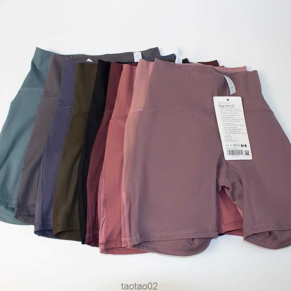 lu2s yoga outfits suit align women's sports high waist shorts 4-point pants running fitness gym underwear workout leggings
lu2s yoga outfits suit align women's sports high waist shorts 4-point pants running fitness gym underwear workout leggings