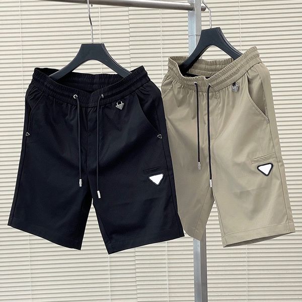 luxury designer mens shorts light thin nickel pants triangle badge high-quality casual sports pants cotton breathable prad summer solid colo, White;black
luxury designer mens shorts light thin nickel pants triangle badge high-quality casual sports pants cotton breathable prad summer solid colo, White;black