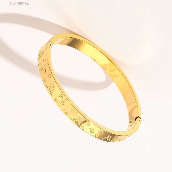 europe america fashion style bracelets women bangle luxury designer jewelry 18k gold plated stainless steel wedding lovers bangles zg1212935, Black
europe america fashion style bracelets women bangle luxury designer jewelry 18k gold plated stainless steel wedding lovers bangles zg1212935, Black