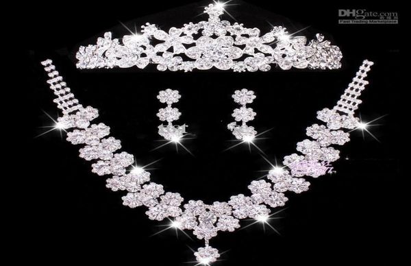 charming bridal jewelry sets wedding accessories three pieces handmade crystal rhinestone shiny bridal tiaras necklace earrings ch4909305, White
charming bridal jewelry sets wedding accessories three pieces handmade crystal rhinestone shiny bridal tiaras necklace earrings ch4909305, White