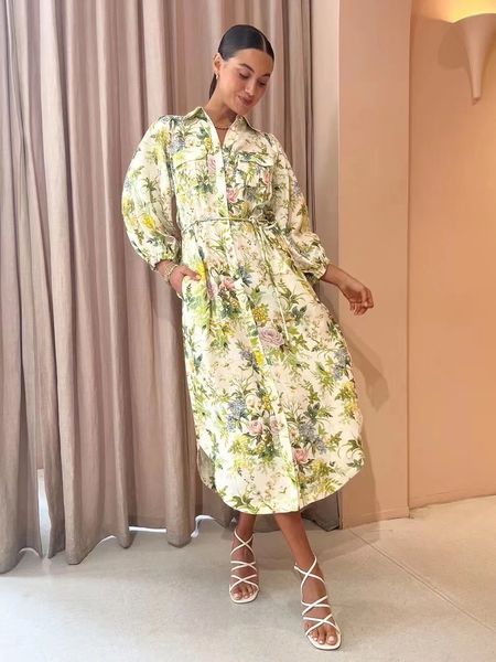 runway dresses in 2023 australian designers designed a vintage holiday print casual shirt long dress for spring and summer, Black
runway dresses in 2023 australian designers designed a vintage holiday print casual shirt long dress for spring and summer, Black