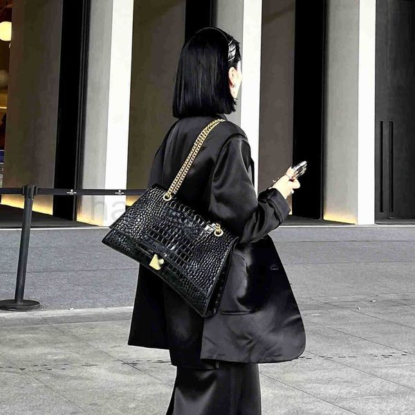 shoulder crossbody bags designer luxurys handbags chain hobo bum cowhide black purse women latest fashion totes leather the high quality
shoulder crossbody bags designer luxurys handbags chain hobo bum cowhide black purse women latest fashion totes leather the high quality