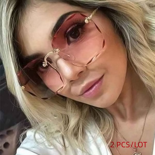 classic vintage square sunglasses woman gradient mirror frameless sun glasses female retro fashion rimless oculos de sol, White;black
classic vintage square sunglasses woman gradient mirror frameless sun glasses female retro fashion rimless oculos de sol, White;black