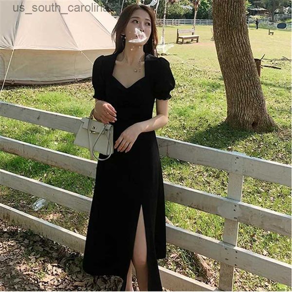 summer square neck puff sleeve side slit mid-length skirt female temperament hepburn style little black dress l230522, Black;gray
summer square neck puff sleeve side slit mid-length skirt female temperament hepburn style little black dress l230522, Black;gray