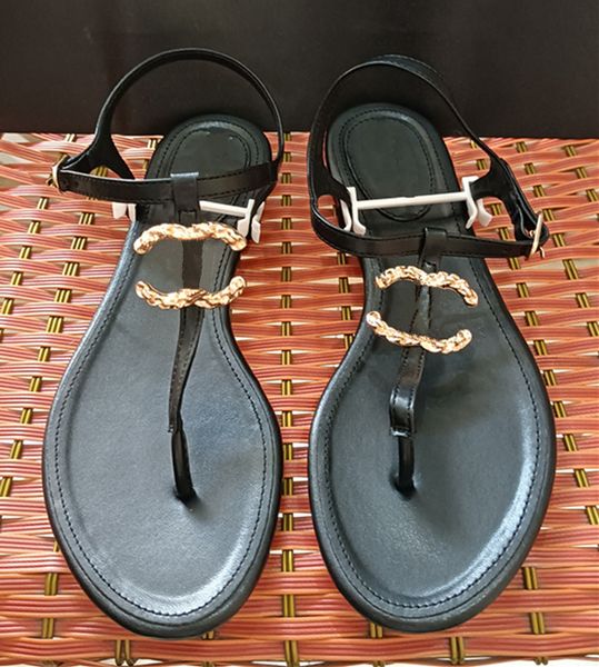 french fashion brand new ladies sandals women's flip-flops quality sandals summer beach slippers fashion 2c letter graphic channel casu, Black
french fashion brand new ladies sandals women's flip-flops quality sandals summer beach slippers fashion 2c letter graphic channel casu, Black