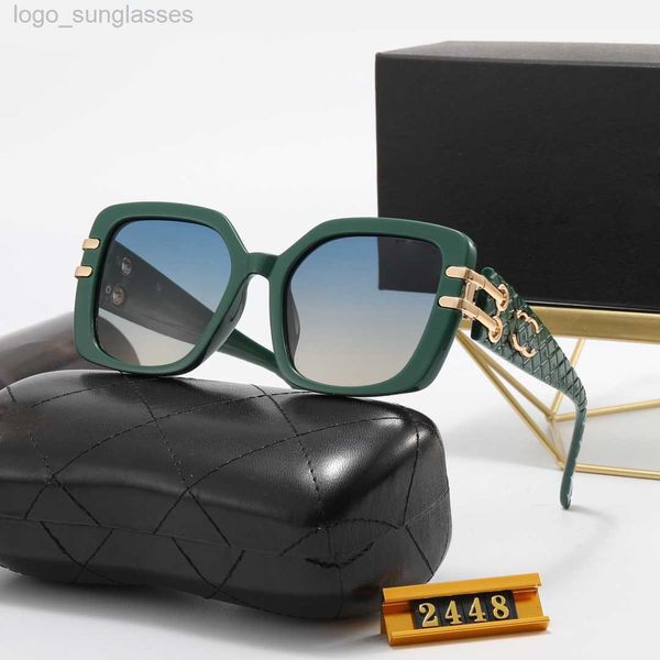 designer sunglasses for women and men metal connection of large frame fashion model special uv 400 protection letter big leg double beam fra, White;black
designer sunglasses for women and men metal connection of large frame fashion model special uv 400 protection letter big leg double beam fra, White;black