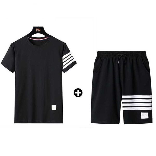 designer summer pure cotton short sleeve shorts couple tb four bar casual sports set63, Gray
designer summer pure cotton short sleeve shorts couple tb four bar casual sports set63, Gray