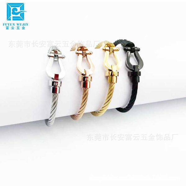 charm bracelets bangle selling horseshoe magnet buckle stainless steel wire diy adjustable bracelet jewelry, Golden;silver
charm bracelets bangle selling horseshoe magnet buckle stainless steel wire diy adjustable bracelet jewelry, Golden;silver