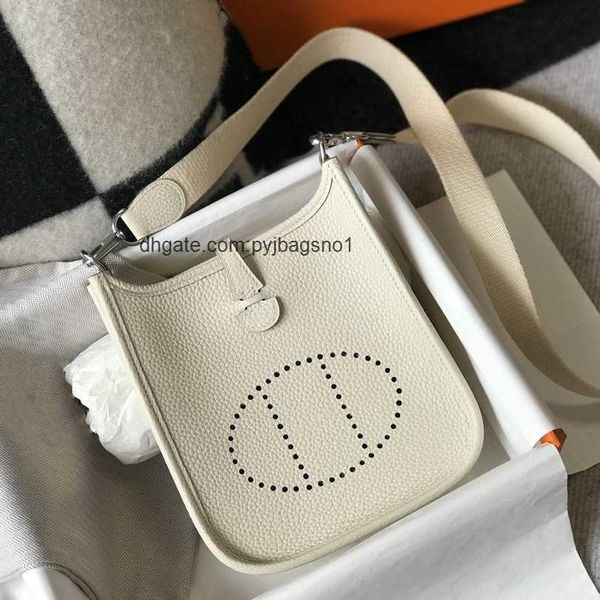 evelyn small street casual versatile cowhide hollow out letter litchi pattern tote one shoulder crossbody women's bag
evelyn small street casual versatile cowhide hollow out letter litchi pattern tote one shoulder crossbody women's bag
