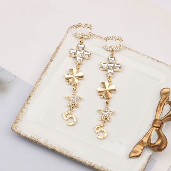 fashion gold plated designer pendant earring double letter colorful rhinestone pendant stud earrings for women wedding party jewerlry access, Golden;silver
fashion gold plated designer pendant earring double letter colorful rhinestone pendant stud earrings for women wedding party jewerlry access, Golden;silver
