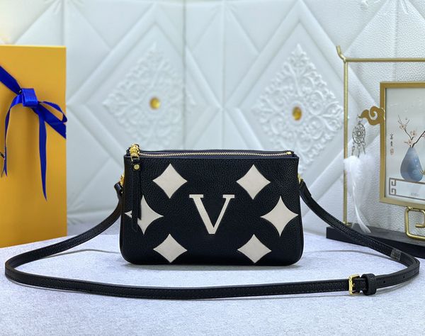 womens designer shoulder bag luxury double zip pochette handbag flowers letters giant reverse crossbody bags quality ladies mini fashion eve
womens designer shoulder bag luxury double zip pochette handbag flowers letters giant reverse crossbody bags quality ladies mini fashion eve