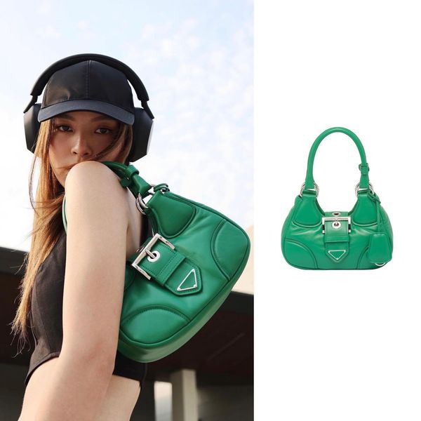 luxurys cross body half moon bags genuine leather fashion totes clutch handbags womens designer mens prad messenger bag man button up work t
luxurys cross body half moon bags genuine leather fashion totes clutch handbags womens designer mens prad messenger bag man button up work t