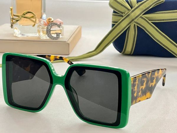 Summer Sunglasses For Men and Women 1128 Style Anti-Ultraviolet Retro Plate Square Full Frame Fashion Eyeglasses Random Box fashionsunglasses5a
Summer Sunglasses For Men and Women 1128 Style Anti-Ultraviolet Retro Plate Square Full Frame Fashion Eyeglasses Random Box fashionsunglasses5a