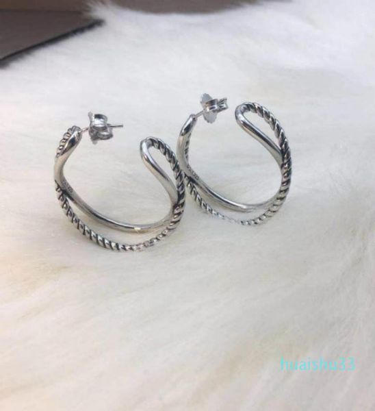 american and european luxury customized earrings dy environmental protection copper plating genuine gold thread rotating 4157432, Golden;silver
american and european luxury customized earrings dy environmental protection copper plating genuine gold thread rotating 4157432, Golden;silver
