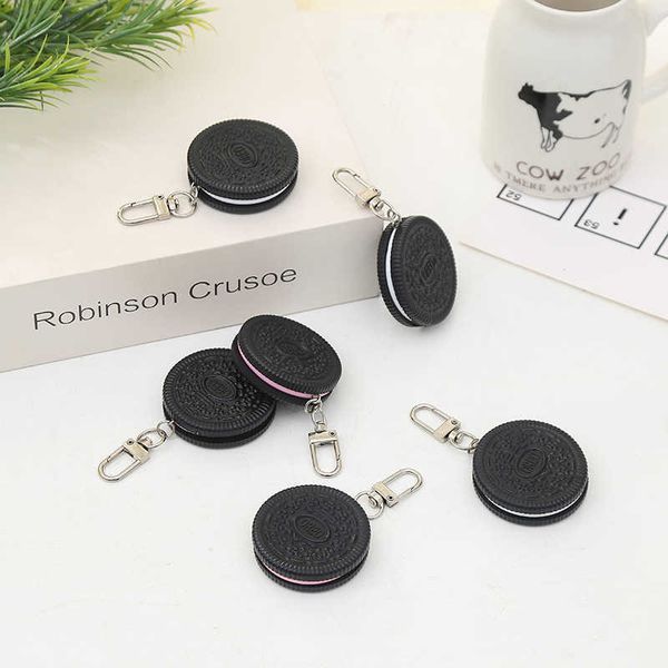 simulation 1 1 oreo cookie keychain fun sand cookie pvc pendant creative oreo model, Silver
simulation 1 1 oreo cookie keychain fun sand cookie pvc pendant creative oreo model, Silver