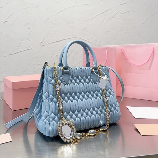 totes chain bag rhinestone tote women pleated shiny crossbody shoulder handbags soft leather shop bags purse fashion letter large capacity a
totes chain bag rhinestone tote women pleated shiny crossbody shoulder handbags soft leather shop bags purse fashion letter large capacity a