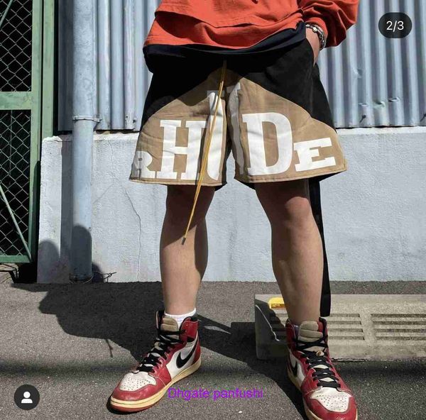 wholesale designer rhude sport shorts for sale rhude letter printed two color patchwork drawcord high street ins, White;black
wholesale designer rhude sport shorts for sale rhude letter printed two color patchwork drawcord high street ins, White;black