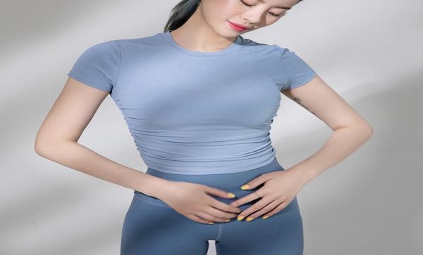 a legging style spring/summer breathable quick-drying exercise short sleeves women slim fit short blouse yoga clothes t-shirt running 382660, White;red
a legging style spring/summer breathable quick-drying exercise short sleeves women slim fit short blouse yoga clothes t-shirt running 382660, White;red