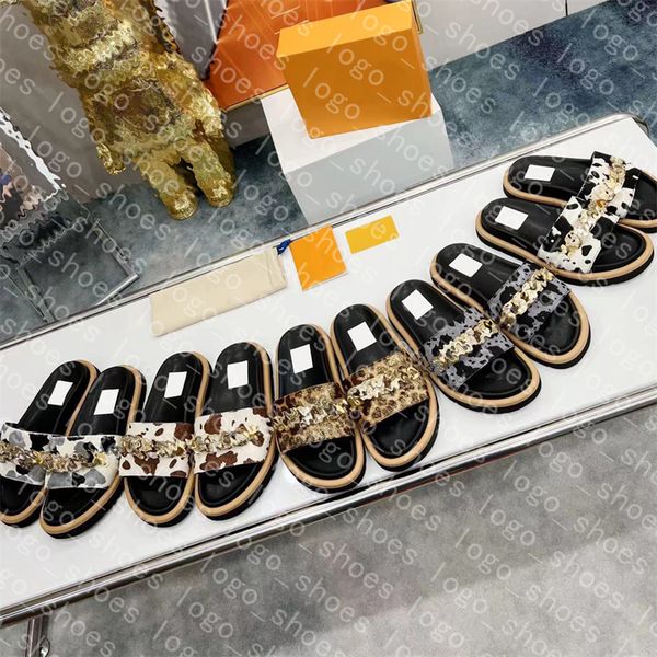 2023 fashion slide sandals slippers for men women with original box designer beach flip flops slipper size 36-42, Black
2023 fashion slide sandals slippers for men women with original box designer beach flip flops slipper size 36-42, Black