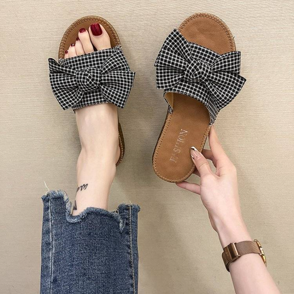 outdoor wear big bow sandals womens tide summer new flat flat non-slip beach beach student flat slippers women shoes shoes, Black
outdoor wear big bow sandals womens tide summer new flat flat non-slip beach beach student flat slippers women shoes shoes, Black