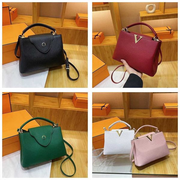 women's brand lvvs bag designer bags shoulder crossbody bags tote texture patent leather totebag 2023 fashion trend retro style envelop
women's brand lvvs bag designer bags shoulder crossbody bags tote texture patent leather totebag 2023 fashion trend retro style envelop