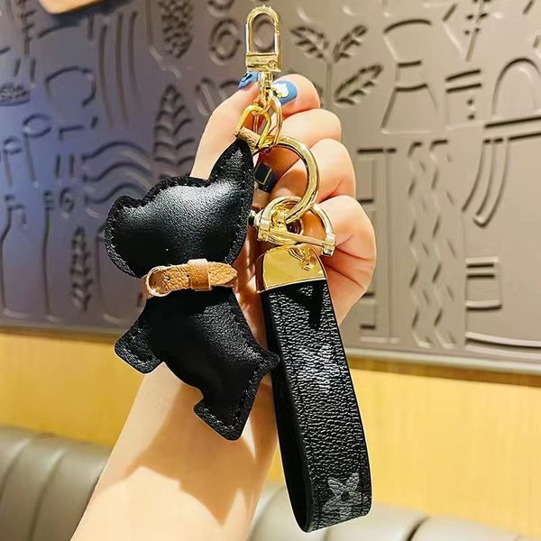 2023 designer keychain with orange box men's waist buckle leather presbyopia keychain pendant car key chain ring fashion couple703, Silver
2023 designer keychain with orange box men's waist buckle leather presbyopia keychain pendant car key chain ring fashion couple703, Silver