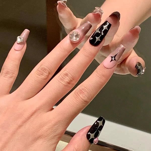 girl sweetheart nail art big diamond flash fake nails super cool wear nail sequins detachable nail wear nail, Red;gold
girl sweetheart nail art big diamond flash fake nails super cool wear nail sequins detachable nail wear nail, Red;gold