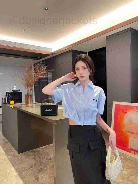 women's blouses & shirts designer 2023 summer new style versatile polo neck letter short sleeve high waist shirt slim iel5, White
women's blouses & shirts designer 2023 summer new style versatile polo neck letter short sleeve high waist shirt slim iel5, White