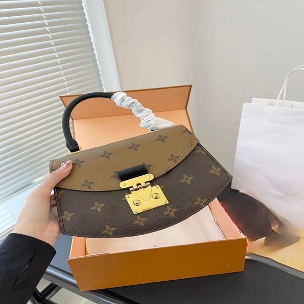designer bag, fashion designer leather wallet, internet celebrity same style, cross-body bag, versatile bag, tote wallet, shoulder bag, fan
designer bag, fashion designer leather wallet, internet celebrity same style, cross-body bag, versatile bag, tote wallet, shoulder bag, fan