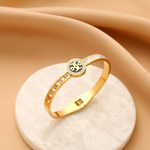 classic design stainless steel bangle bracelet 18k gold plated micro pave jewelry for women gift, Black
classic design stainless steel bangle bracelet 18k gold plated micro pave jewelry for women gift, Black