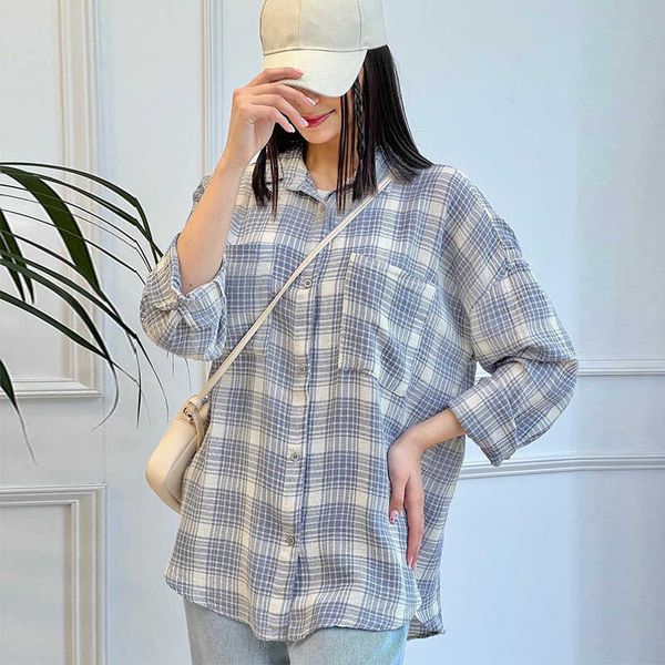 women's autumn new product small fresh temperament loose size long sleeved women's checked shirt coat, White
women's autumn new product small fresh temperament loose size long sleeved women's checked shirt coat, White