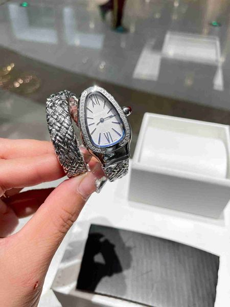 other watches women's luxury diamond designer watch swiss quartz movement watches snake shaped dial memory spring strap 316l refined st, Slivery;black
other watches women's luxury diamond designer watch swiss quartz movement watches snake shaped dial memory spring strap 316l refined st, Slivery;black