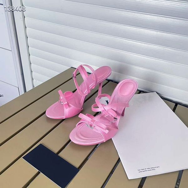fashion luxurious women sandals pumps jenlove w metal letters decoration italy classic bowknot clare sling slingback designer wedding high h, Black
fashion luxurious women sandals pumps jenlove w metal letters decoration italy classic bowknot clare sling slingback designer wedding high h, Black