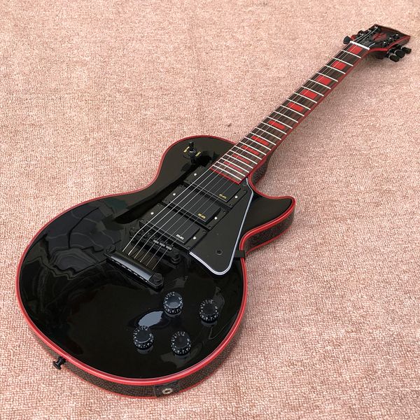 custom shop, black lp custom electric guitar, black hardware, 3 piece pickup, red binding, ing
custom shop, black lp custom electric guitar, black hardware, 3 piece pickup, red binding, ing