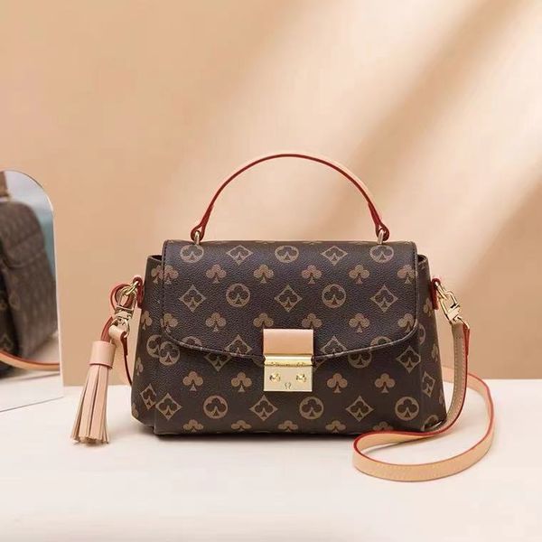 womens pochette designer handbags viutonits favorite crossbody bag lady branded chain evening shoulder bag wallet
womens pochette designer handbags viutonits favorite crossbody bag lady branded chain evening shoulder bag wallet