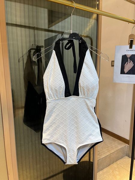 luxury designer white halter one piece swimsuit, White;black
luxury designer white halter one piece swimsuit, White;black