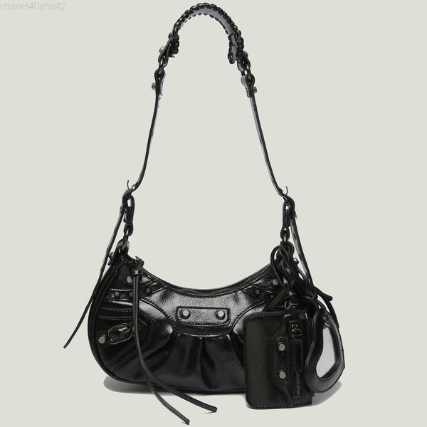 bags women shoulder designers bag handbag rivet package rivet locomotive package messenger crescent bag fashion metallic handbags classic 3
bags women shoulder designers bag handbag rivet package rivet locomotive package messenger crescent bag fashion metallic handbags classic 3