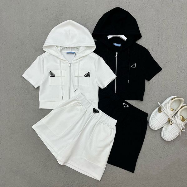 designers women p stylist tracksuit shirts two piece dress spring outwear casual style budgeclasscial lady slim hoodies tees knit shirt, White
designers women p stylist tracksuit shirts two piece dress spring outwear casual style budgeclasscial lady slim hoodies tees knit shirt, White