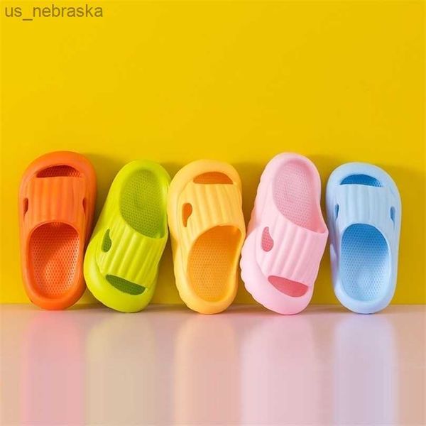 sandals kids slippers protect toes summer toddler children boys girls baby soft sole antislip shoes 220621 l230518, Black;red
sandals kids slippers protect toes summer toddler children boys girls baby soft sole antislip shoes 220621 l230518, Black;red