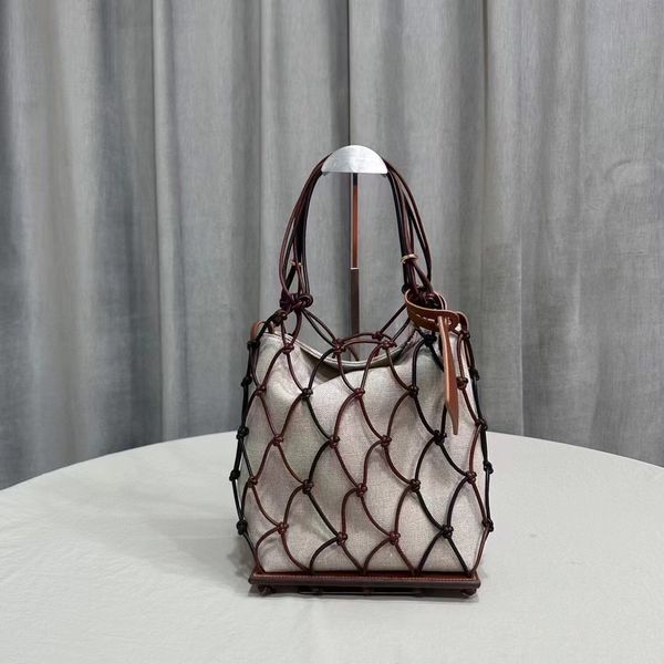 2023 genuine leather wallets chain handbag shoulder messenger tote genuine leather
2023 genuine leather wallets chain handbag shoulder messenger tote genuine leather