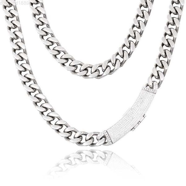 drop shipping 12mm gold plated pvd stainless steel cuban link chain necklace clasp paved cz stone, Silver
drop shipping 12mm gold plated pvd stainless steel cuban link chain necklace clasp paved cz stone, Silver