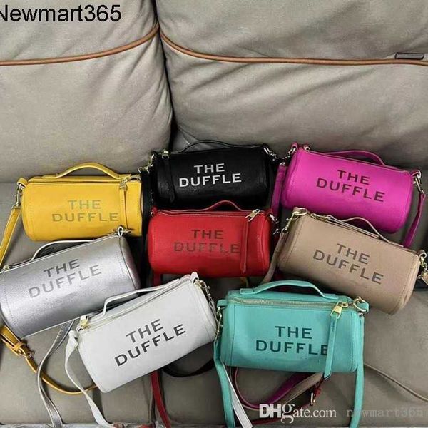 designer women's leather shoulder bag 2023 retro letter wide shoulder strap single crossbody bucket tote the duffle bag
designer women's leather shoulder bag 2023 retro letter wide shoulder strap single crossbody bucket tote the duffle bag